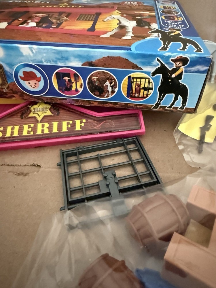 Western Playset 40 Pieces New, Open Box