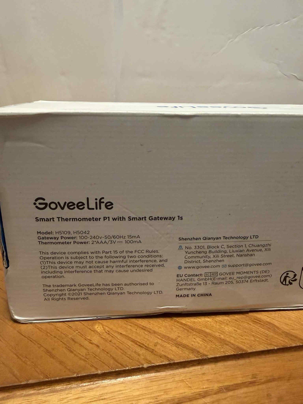 GoveeLife Smart Thermometer P1 with Smart Gateway 1s
