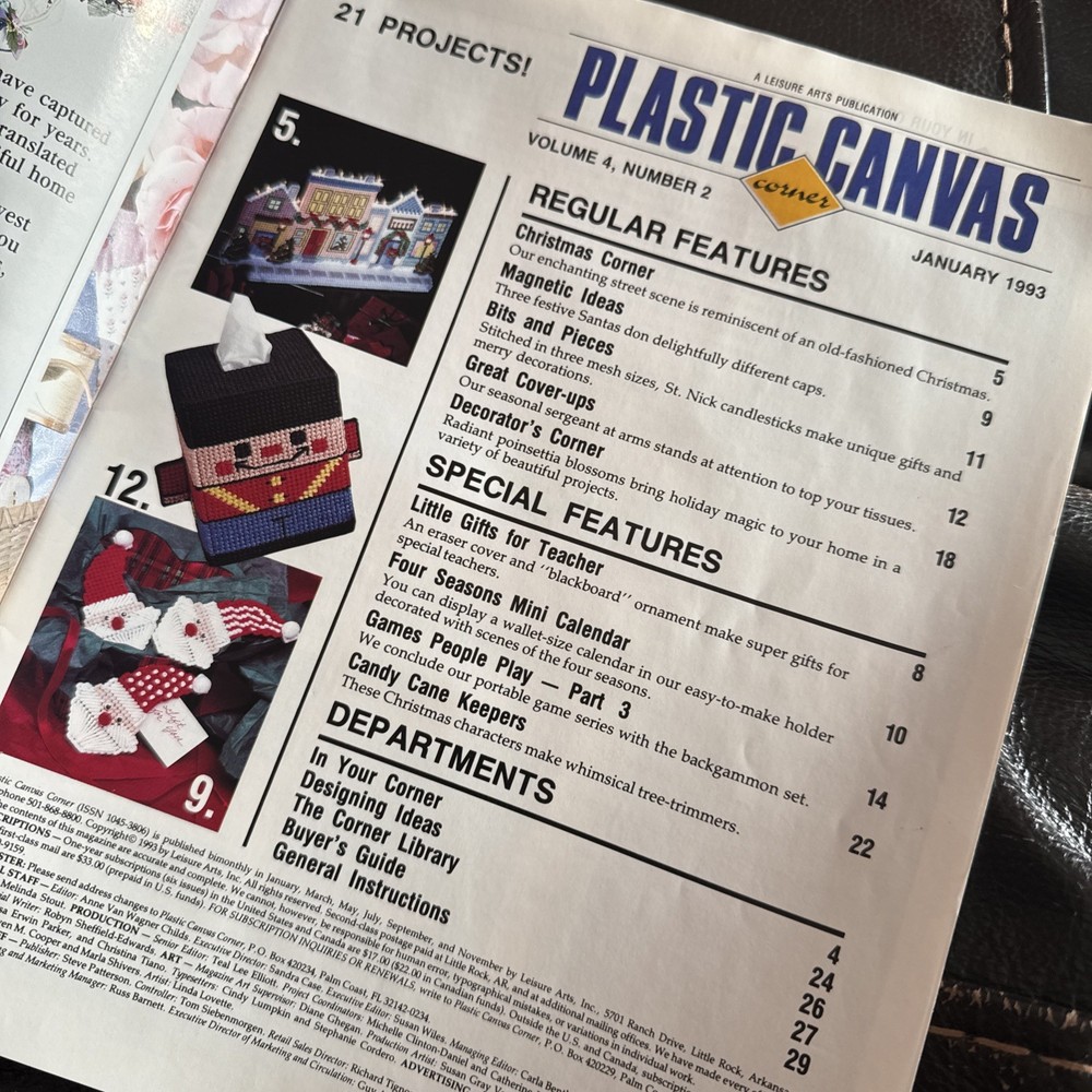 1993Plastic Canvas Magazine 21 Craft Projects Nutcracker, Candlestick Santa *AV