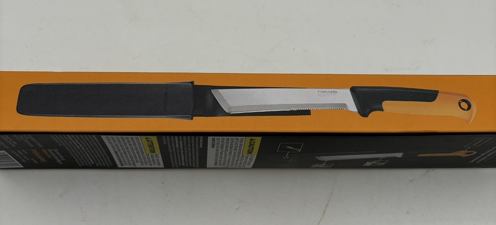 Fiskars Harvesting Knife with Sheath- make clean, precise cuts new