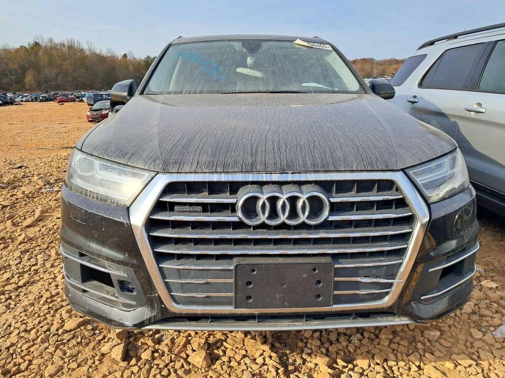 Fuse Box Engine Fits 17-24 AUDI Q7 4874458