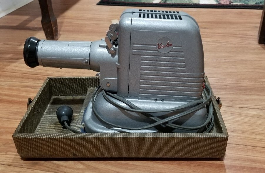 Vintage Viewlex Slide Projector Model V-44S AS IS