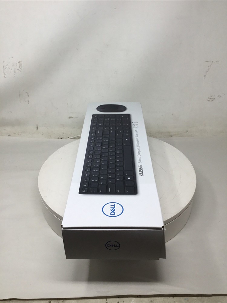 Dell KM555 Silent Compact Keyboard and Mouse Black New Open Box Read