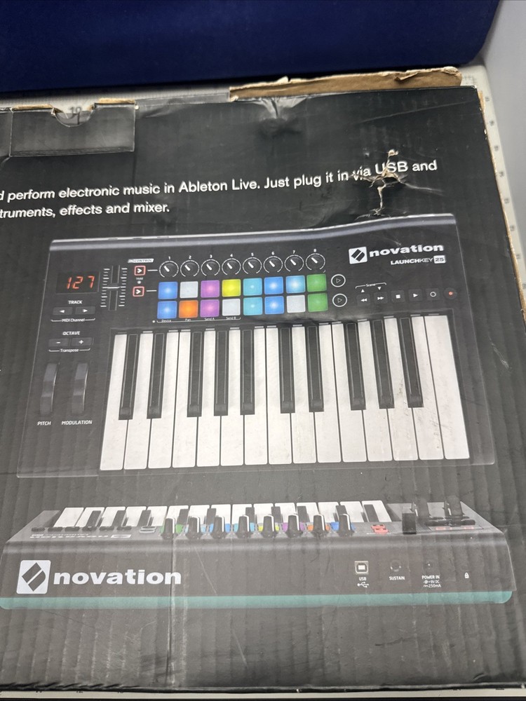Novation Launchkey Mk2 25 Key USB Keyboard Controller