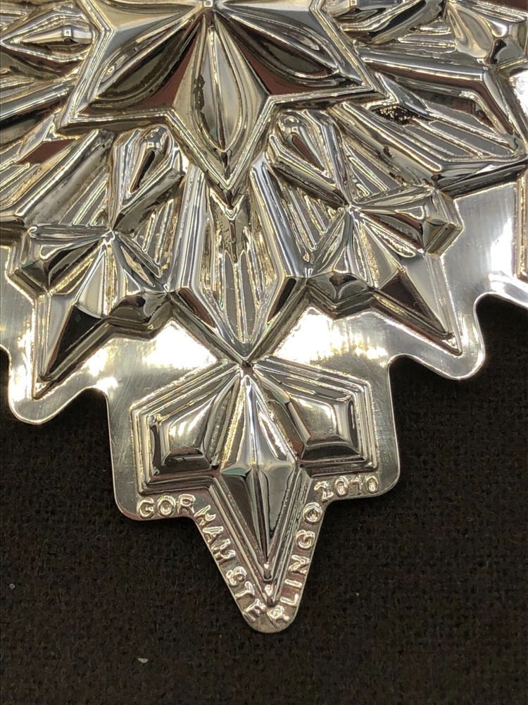 Gorham Sterling Silver 2010 Annual Snowflake Ornament, with box