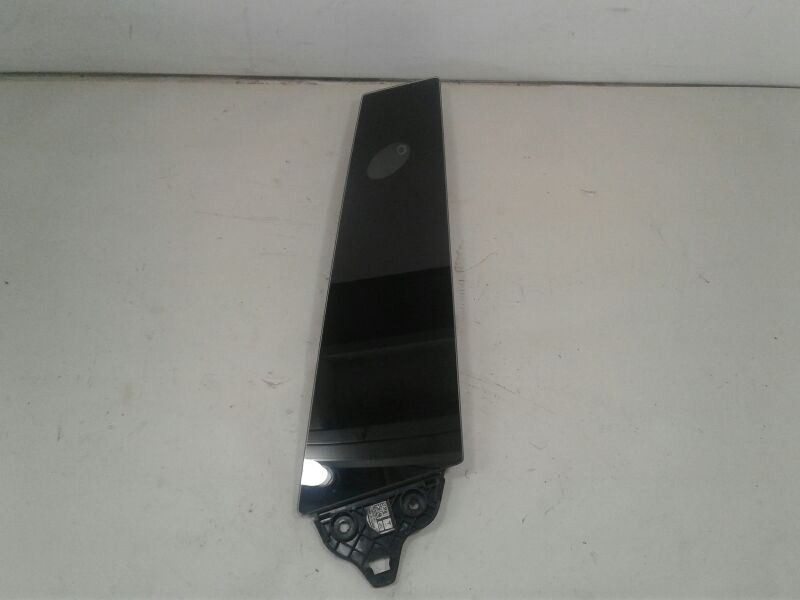 TESLA 3   2021 Camera/Projector 120975
