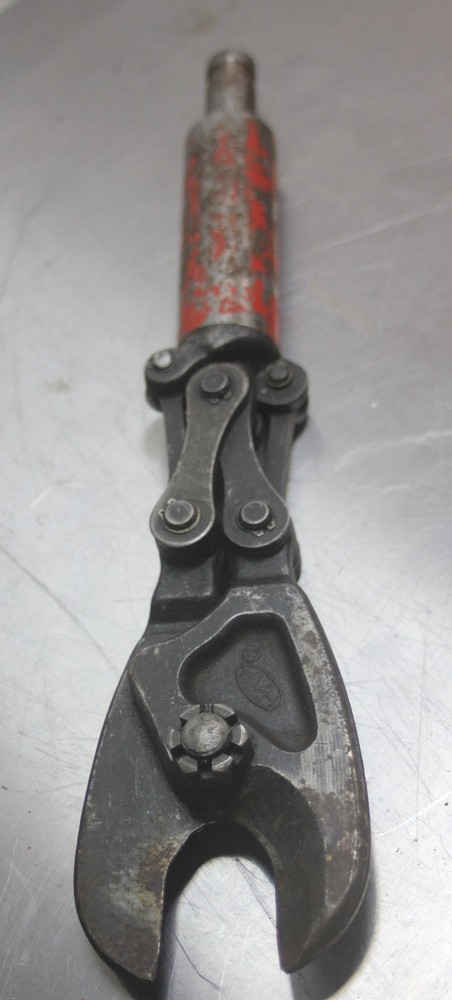 HKP Hydraulic Cable Cutter Attachment