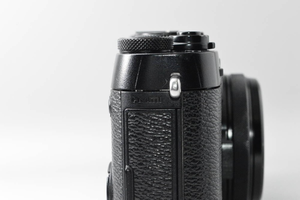 #a2630 FUJIFILM X100F Black
