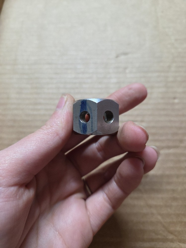 Sinclair Internation #1 Hex Style Bullet Comparator (.22 - .30 Cal)