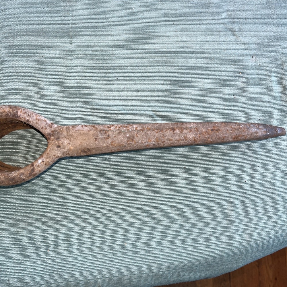 Large 7 Pound Antique Double Pick