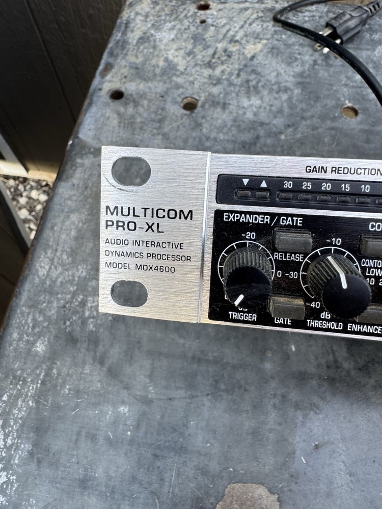 Behringer Multicom Pro-XL MDX4600 Audio Interactive Quad Dynamics Processor