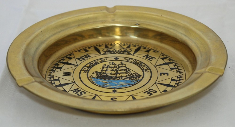 Nautica Compass metal Ashtray