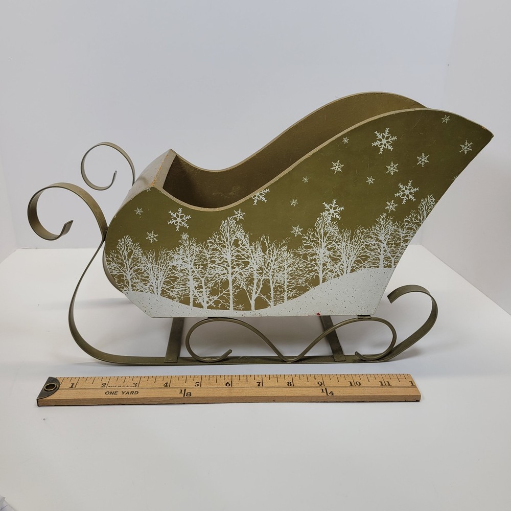 Gold Decorative Sleigh Planter Centerpiece