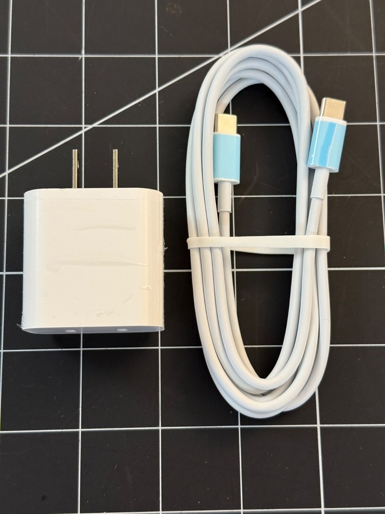 Meta Quest 2 VR Headset 256GB Excellent Condition with Controllers + $60 Extras