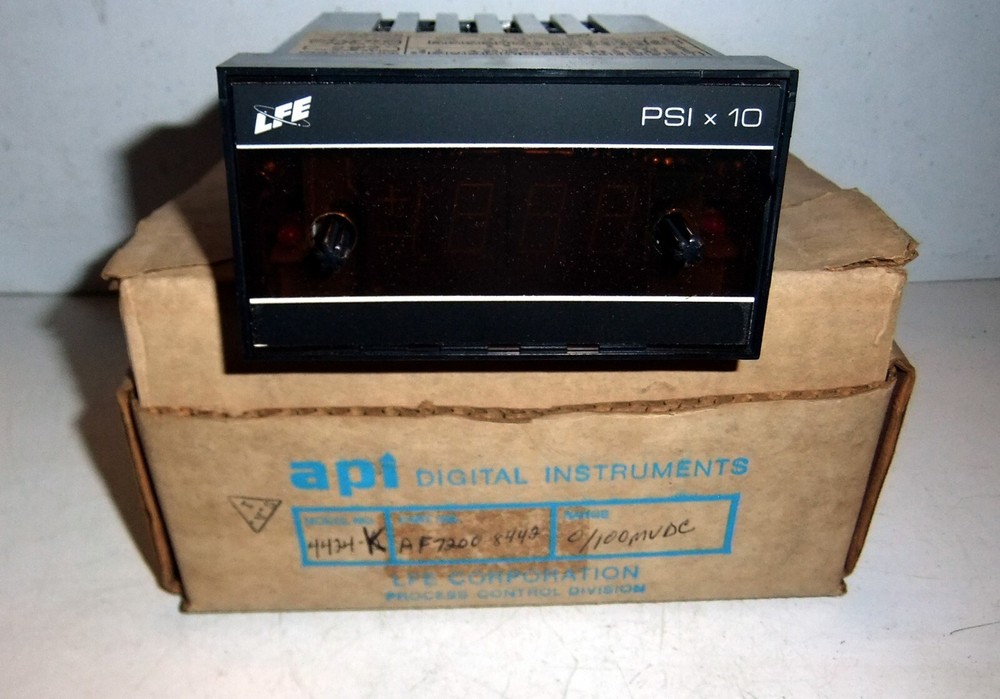 LFE AF7200-8442 Digital Panel Meter 0-100 MV DC