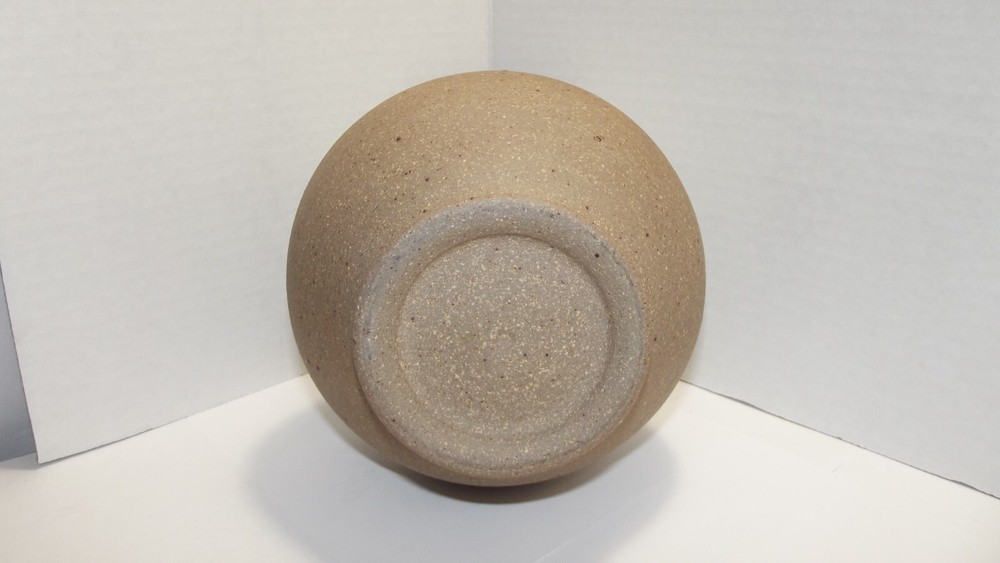 7" Beautiful Signed Studio Art Pottery Vase