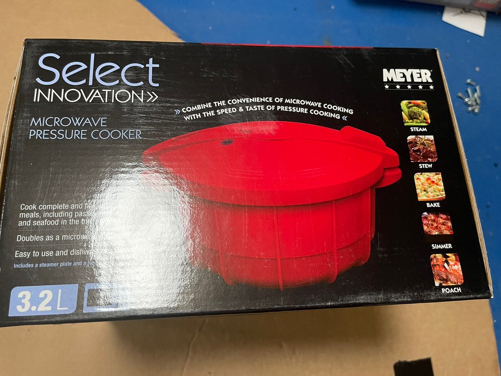 Meyer Seect Innovation 3.2L microwave pressure cooker