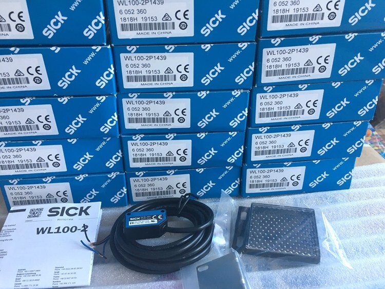 1PCS New Original Sick WL100-2P1439 Photoelectric Sensor WL1002P1439