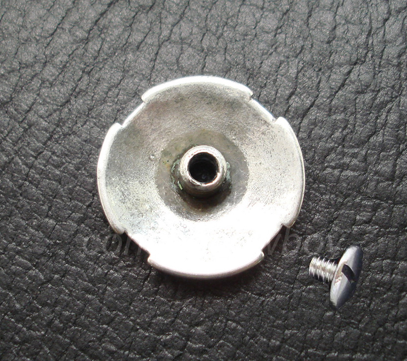 ANTIQUE CRAFT CELTIC CROSS CONCHO SADDLE HORSE TACK CONCHO 1 inch screw back