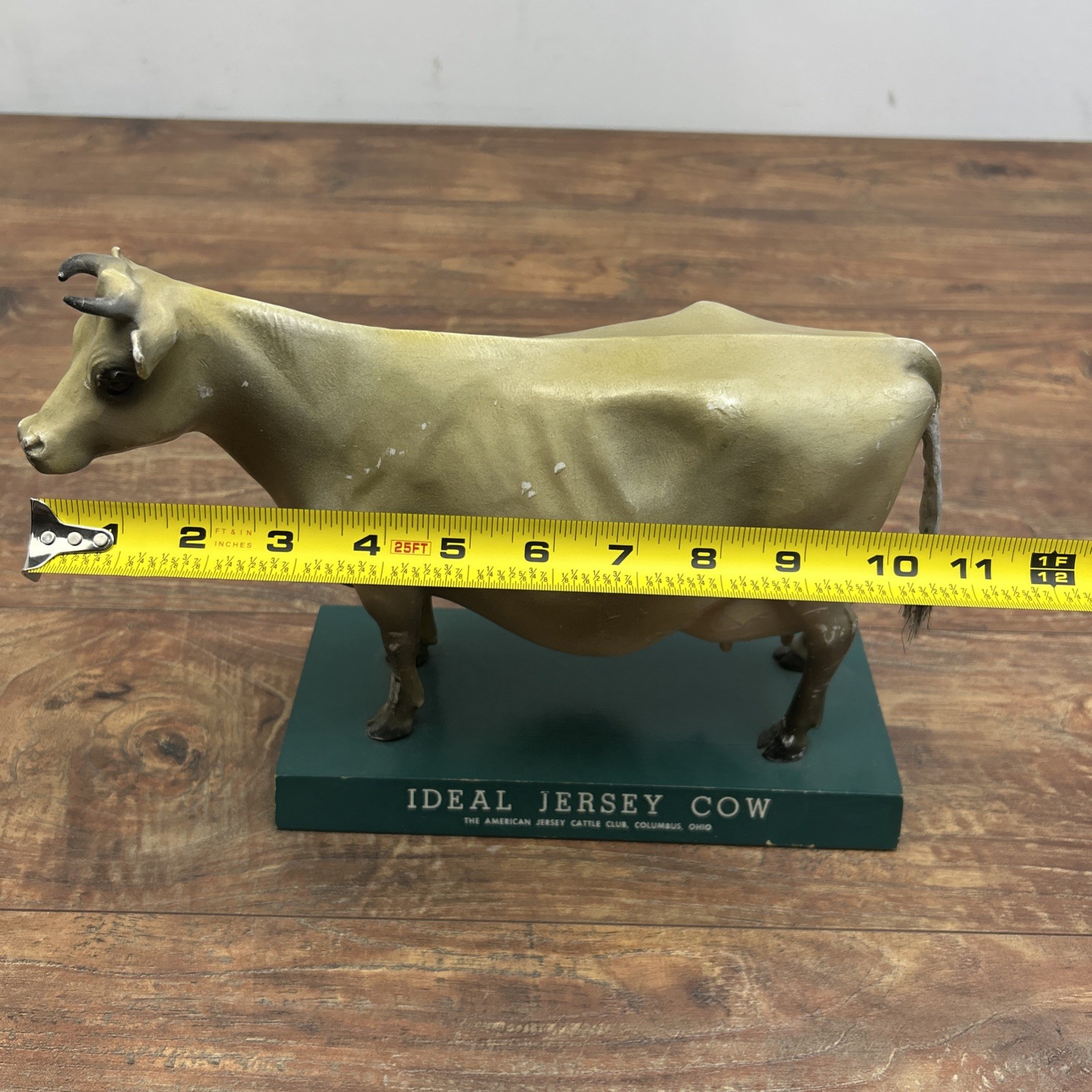 IDEAL True Type Jersey Cow STORE DISPLAY American Cattle Club New York Figurine