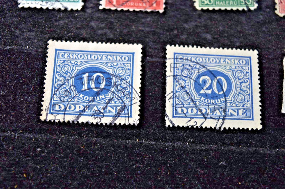 CZECHOSLOVAKIA 20 STAMPS 1925-37 USED