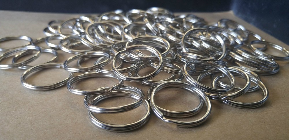 Specialist ID Bulk 100 Pack - Extra Large Key Rings - 100 Pack, Silver Tone