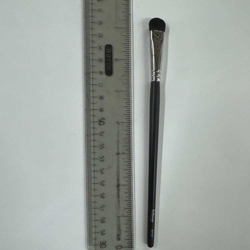 IBEAUTY BLENDING EYE SHADOW BRUSH #B132