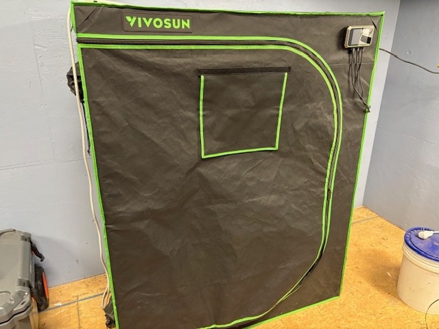 VIVOSUN Smart Grow System (SKU: SGS‑SE1S4E42A)