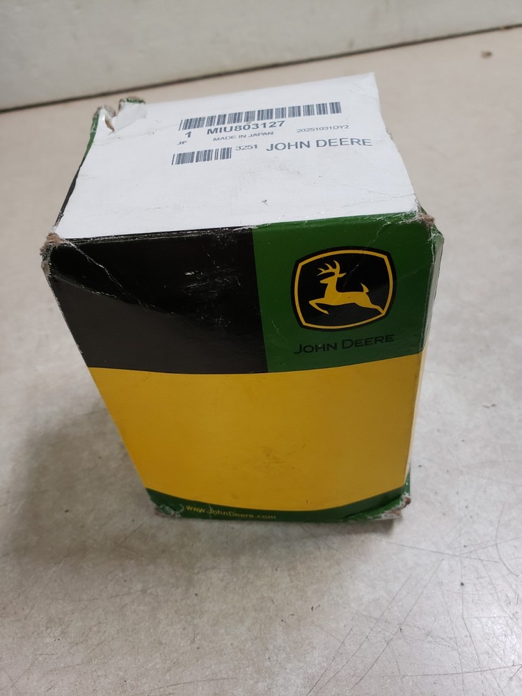 John Deere MIU803127 Fuel Filter