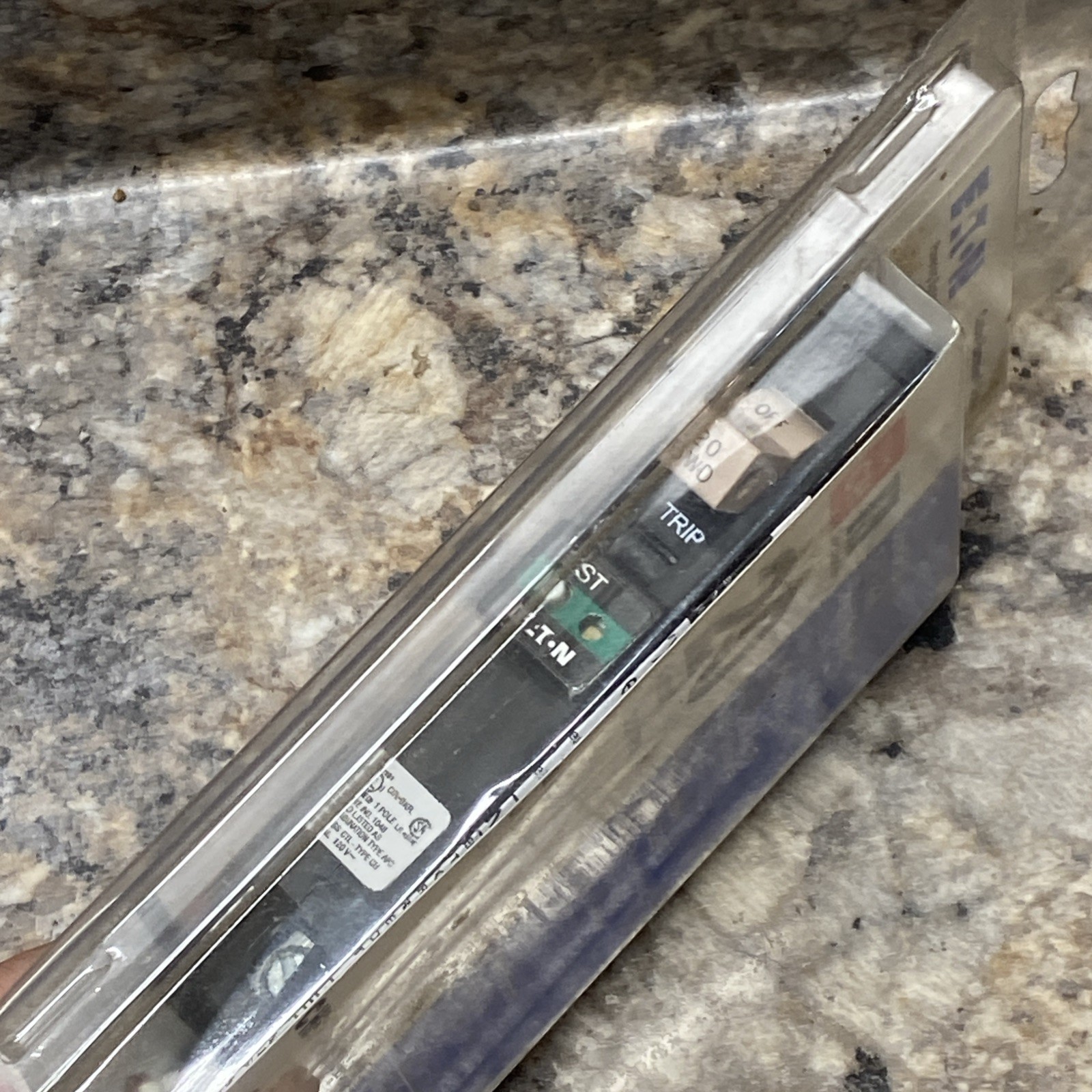 Eaton 20 amp single pole combination arc fault circiut breaker CHCAF120CS NOS