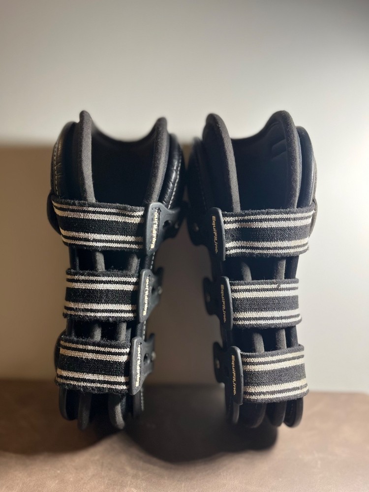 EquiFit D-Teq Front Horse Boots Size Medium