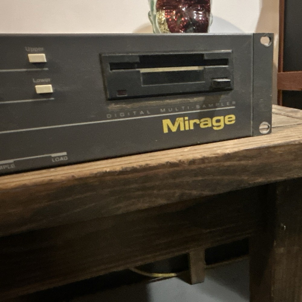 Ensoniq Mirage Multi-Sampler Digital Rackmount Sampler MIDI Floppy Drive