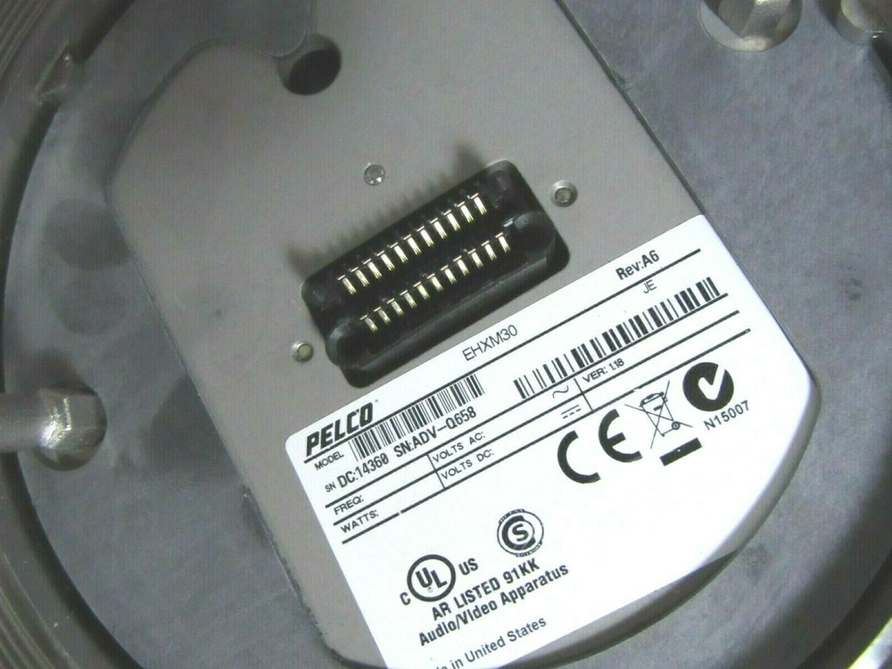 Pelco EHXM30 Explosion Proof Fixed Mount Camera Enclosure Without Wiper [CTW]