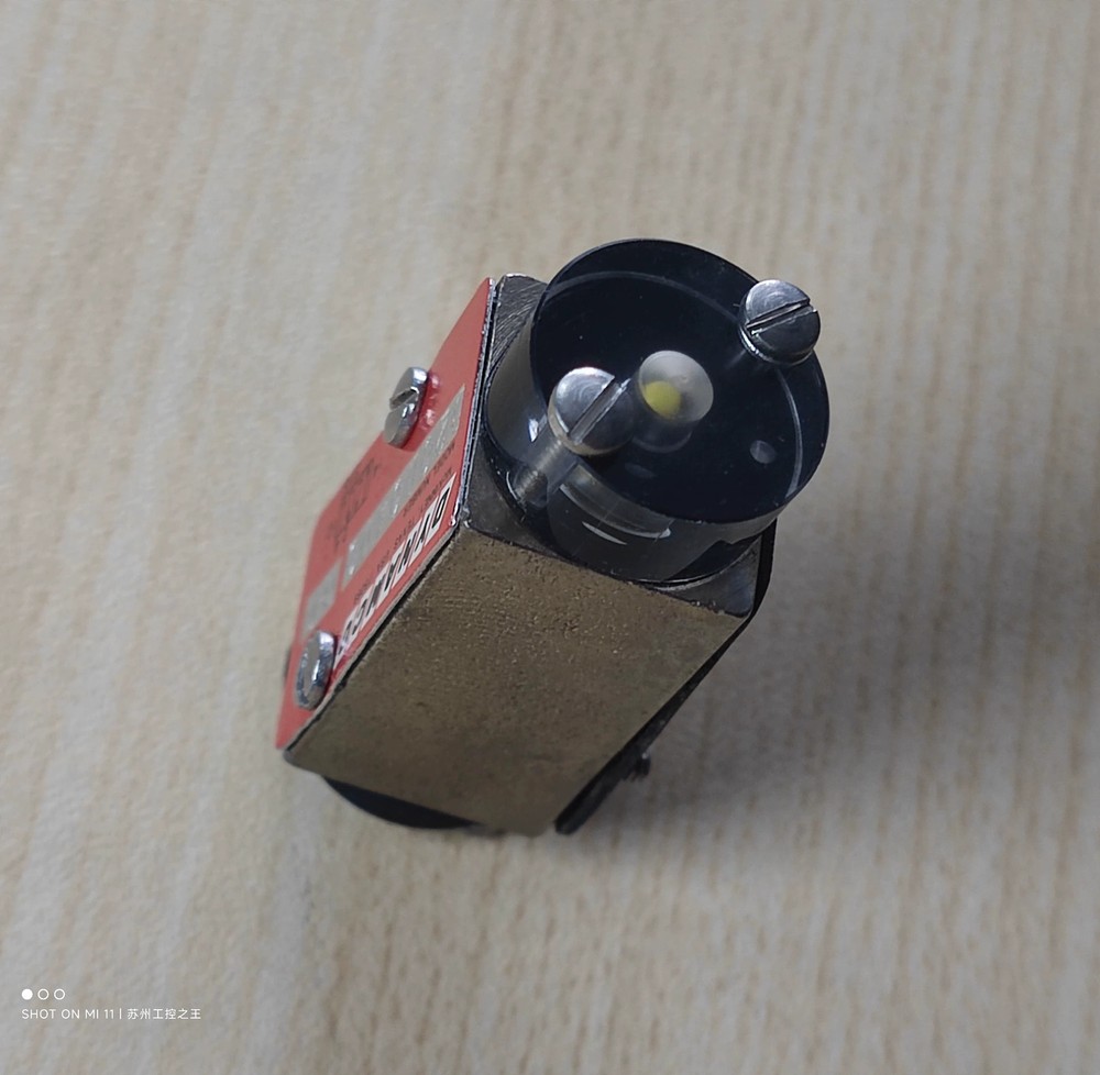 1Pcs New DYNAMCO solenoid valve D20D0A00