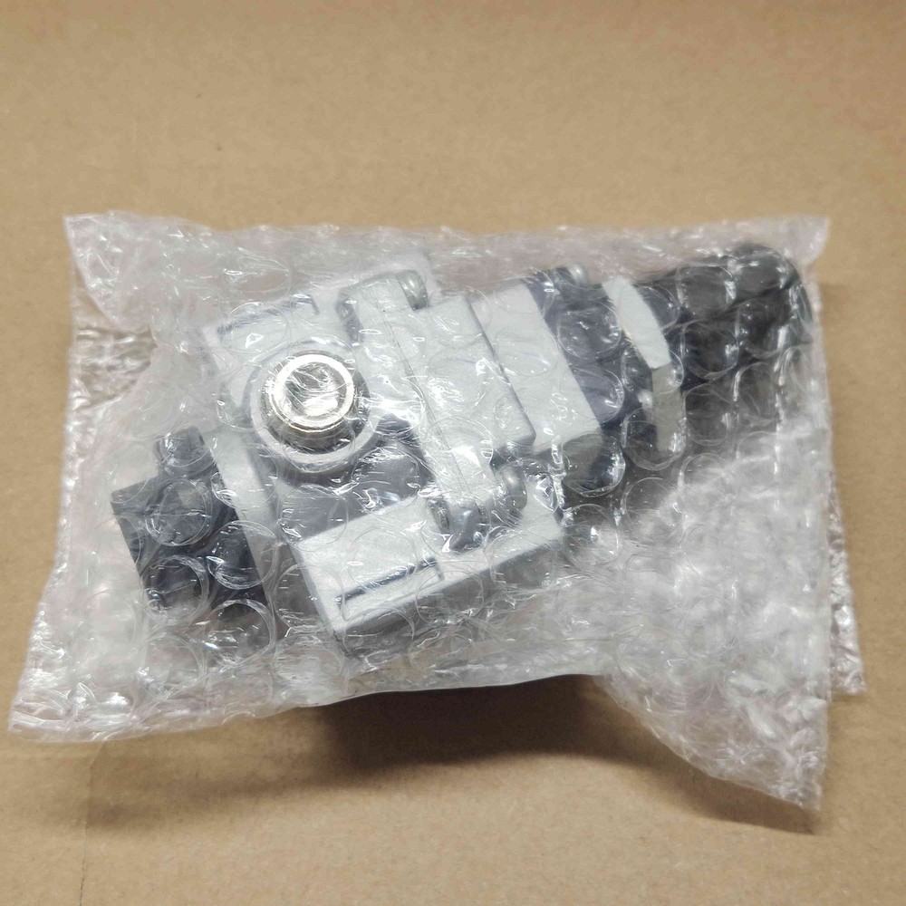 1pc VACUUM REGULATOR NVR200-02