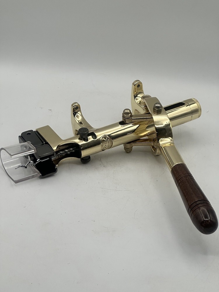 Franmara Professional Uncorking Machine Zeus 12” Leverage Arm Wall Mount