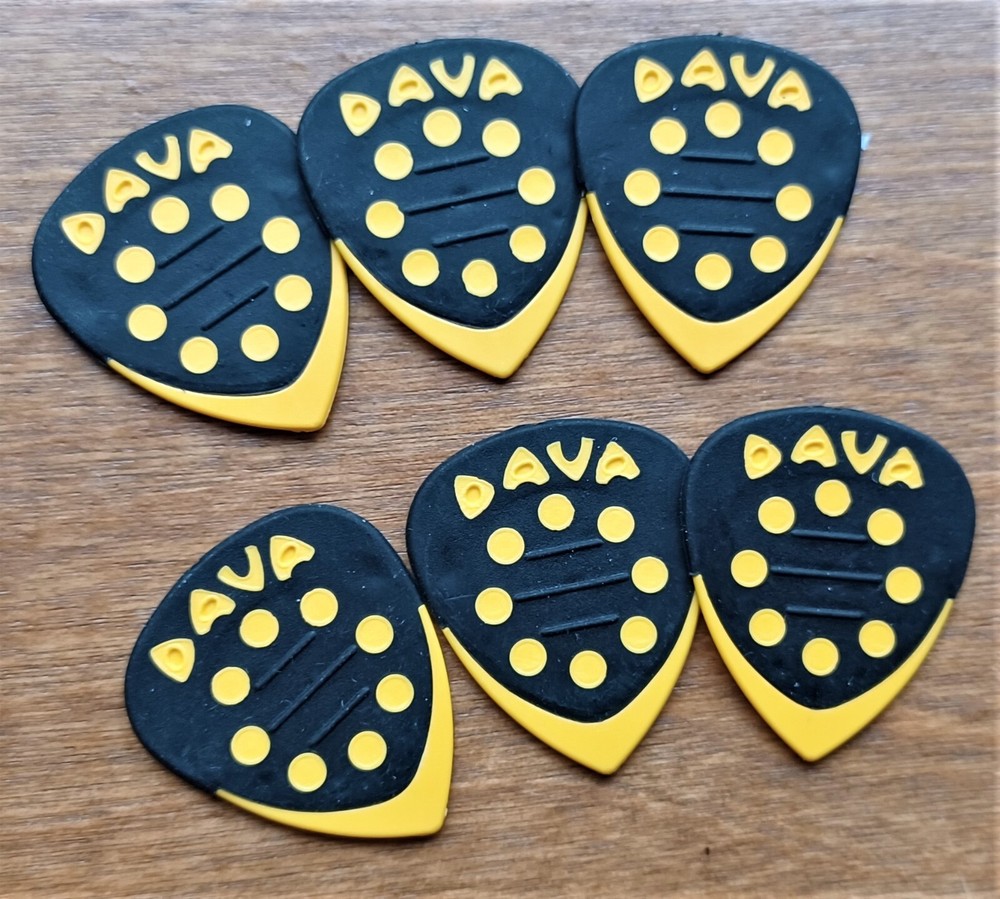 DAVA Control Guitar PICKS (Reg size) 6 PACK -