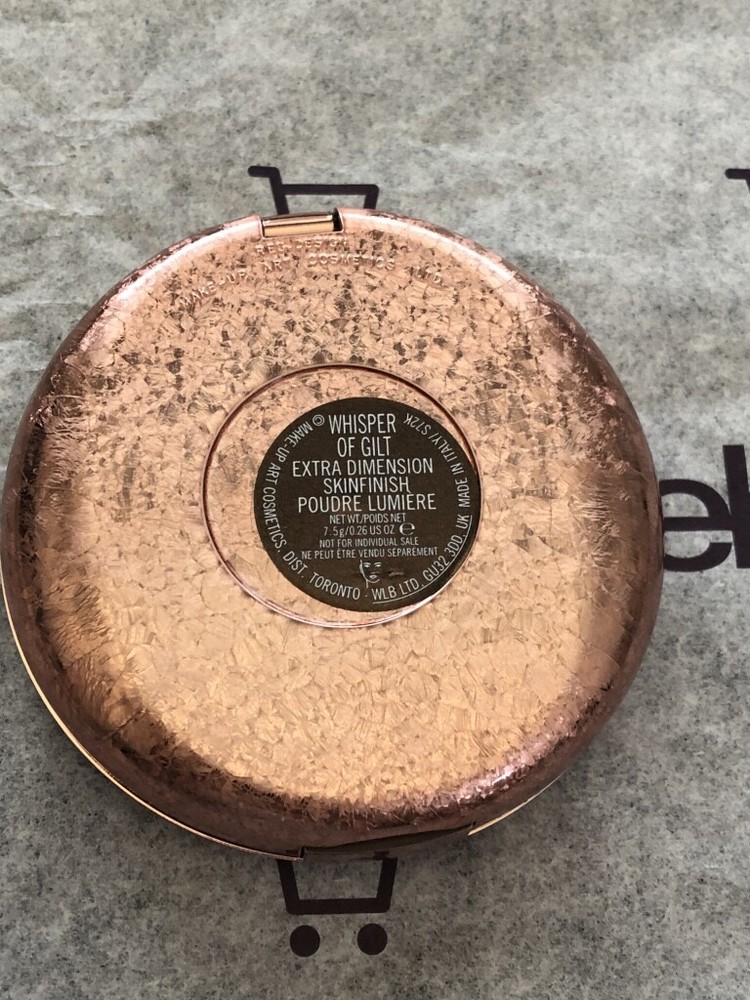 MAC SNOW BALL FACE BAG / GOLD - HIGHLIGHTER & BRUSH - Clear Outer Box Damaged