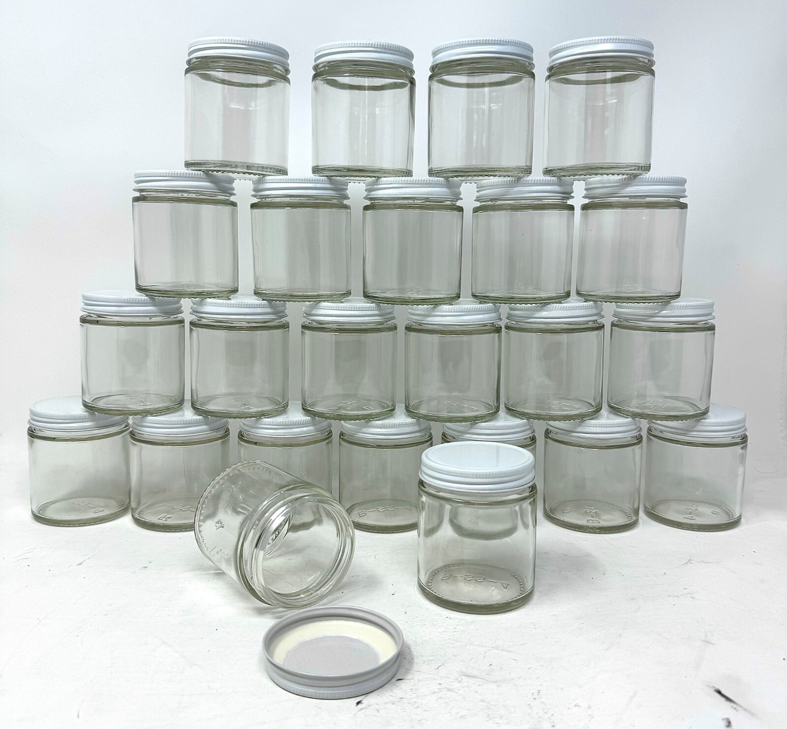 4oz Glass Jars Short with Metal Lids 24pk - BRAND NEW
