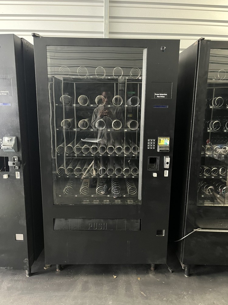 Snack Vending Machine