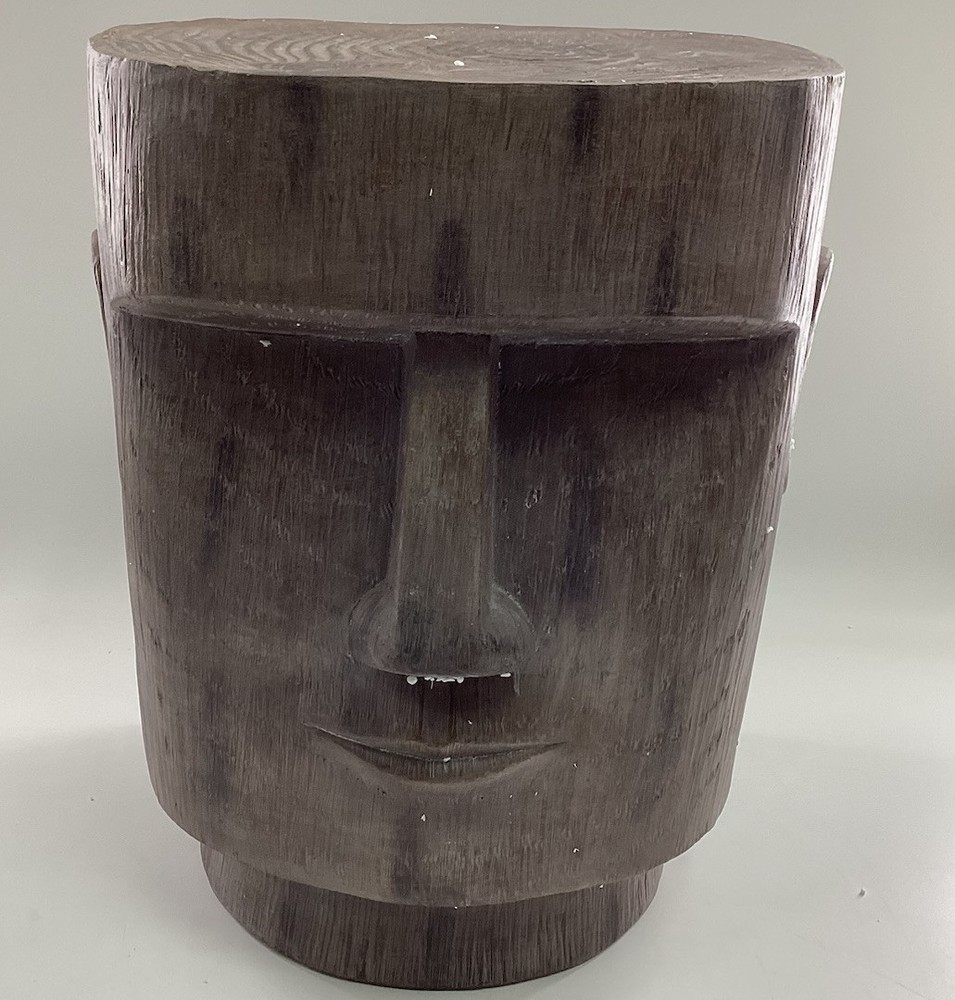 Outdoor Easter Island Side Table            A2floor-c