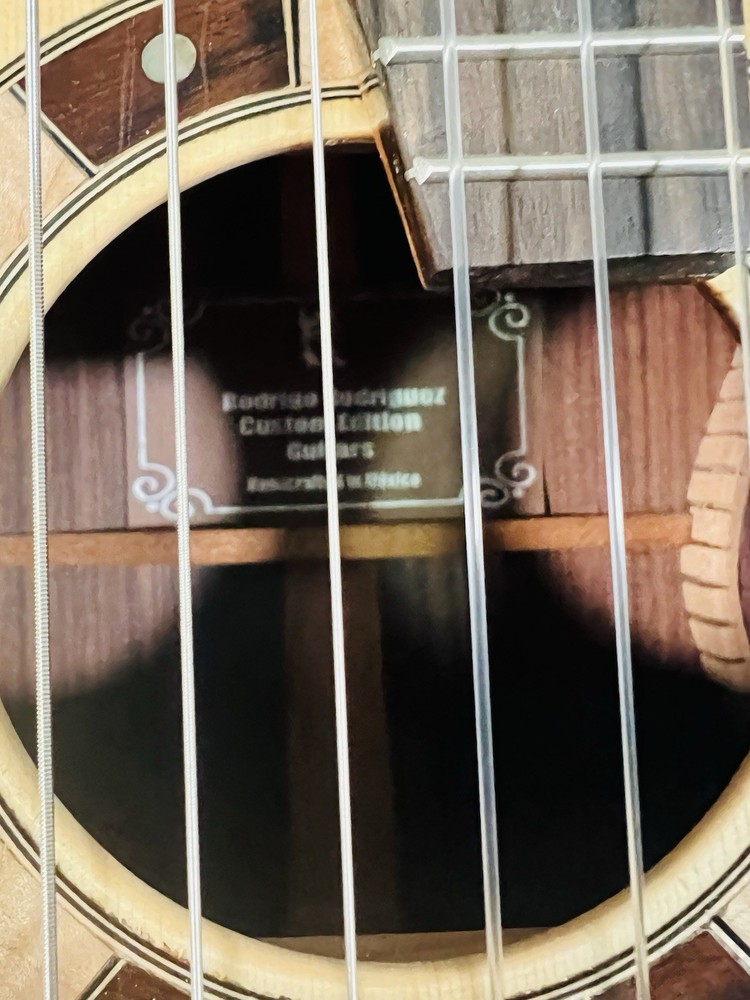 R Rodriguez Romantic Classical guitar