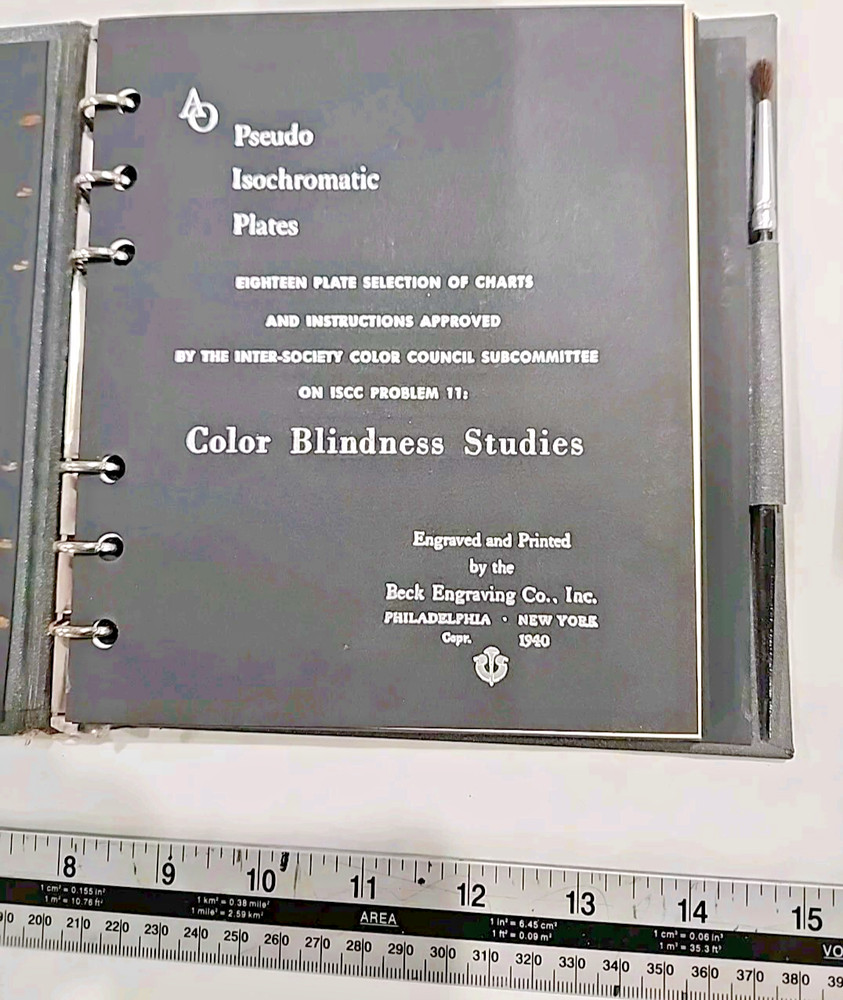 1940 Pseudo-Isochromatic Plates for Testing Color Perception - American Optical