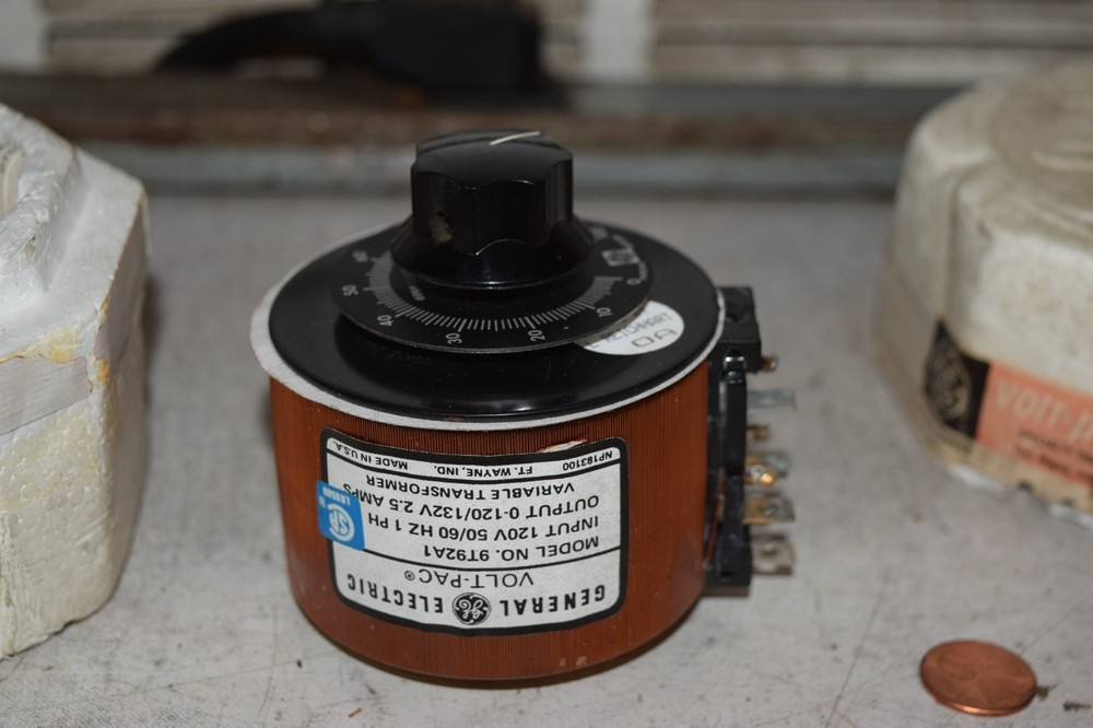General Electric GE Volt-Pac 9T92A1 Variable Transformer