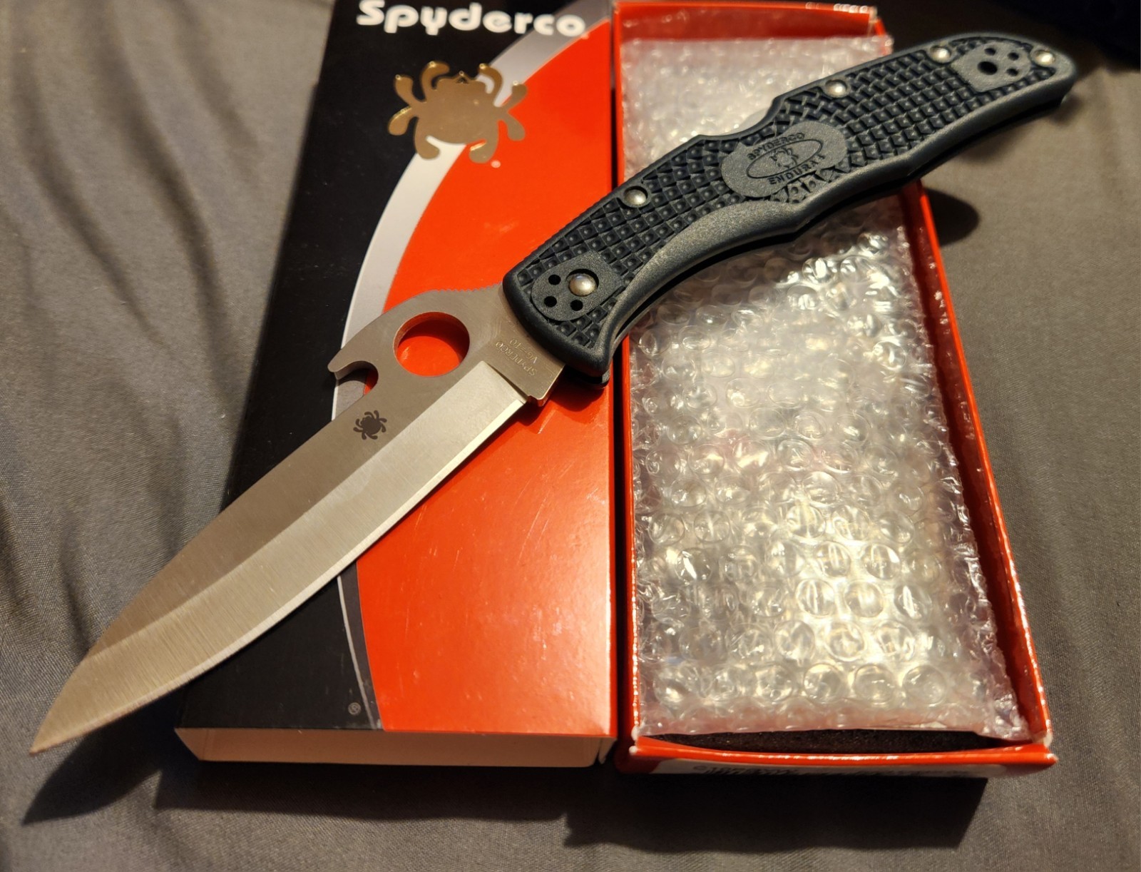 Spyderco Endura 4 Lockback Folding Knife 3.75" VG-10 Steel Wave Blade FRN Handle
