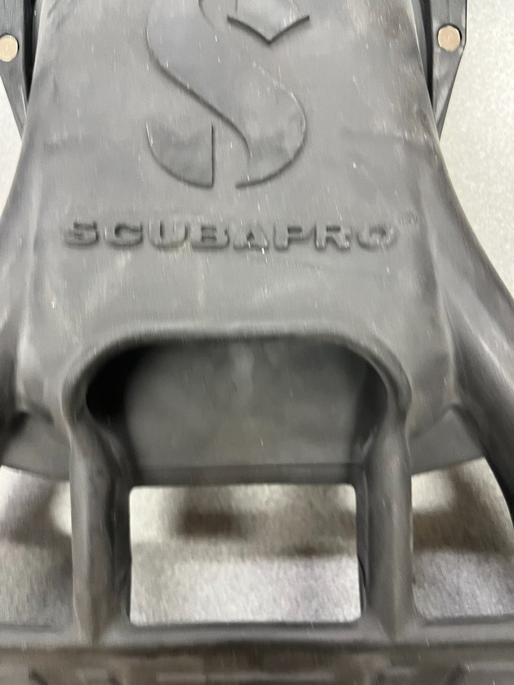 Scubapro Twin Jet Max Split Fin Open Heel Spring Strap Scuba Diving Fin SMALL