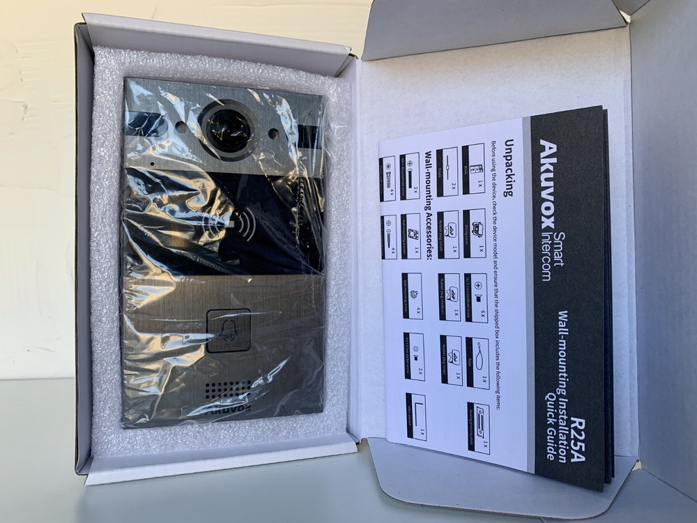 Akuvox R25A Smart 4MP Intercom - New in Box