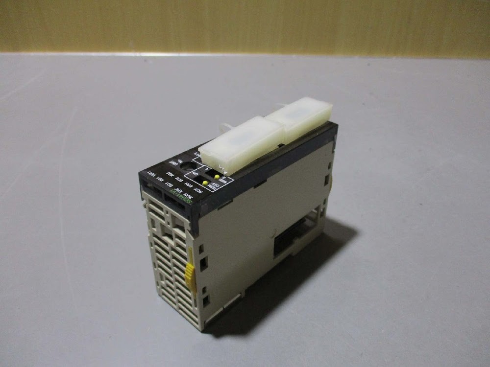 OMRON CJ1W-SCU41-V1 Serial Communication Unit USED