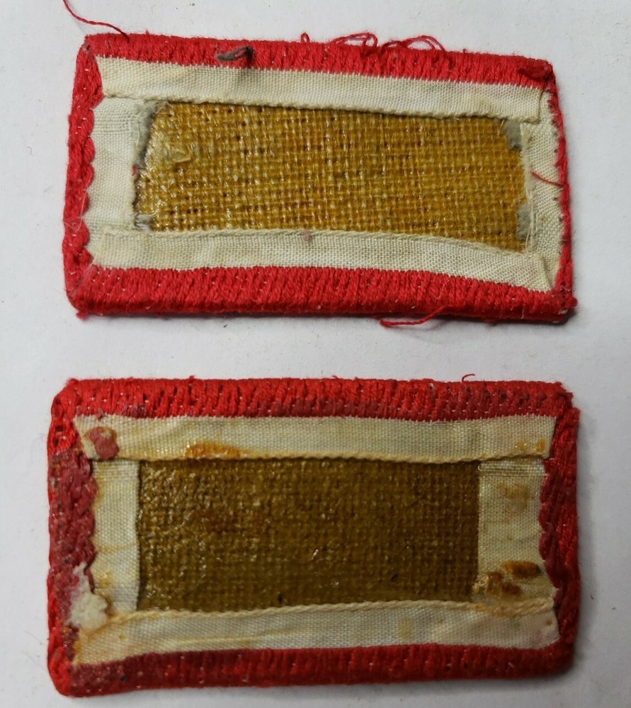 WWII German Collar Tab set of 2 Red