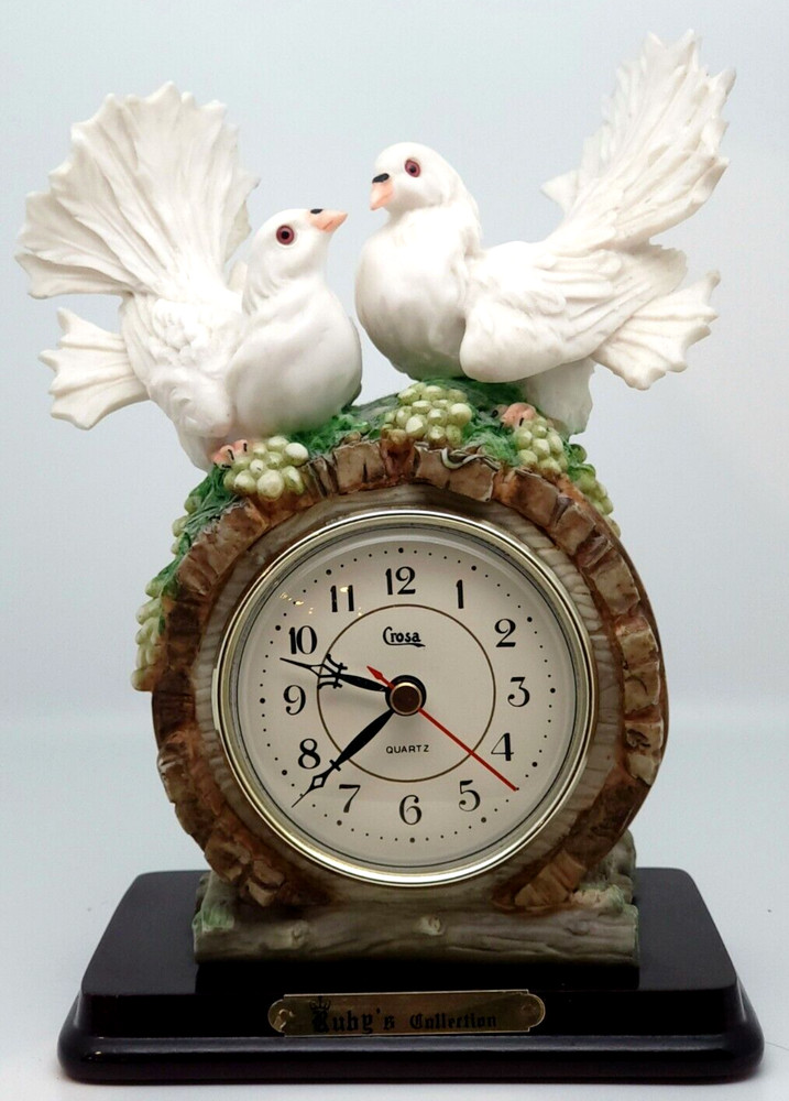 Beautiful Doves Clock. Ruby's Collection. Perfect Condition!